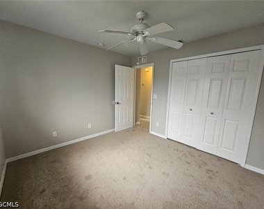 1144 Nw 5th Place - Photo Thumbnail 11