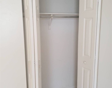 621 Se 13th Place - Photo Thumbnail 7
