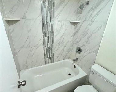 3705 Country Club Boulevard - Photo Thumbnail 5