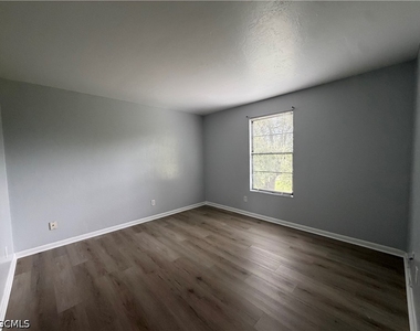 1269 Se 8th Terrace - Photo Thumbnail 18