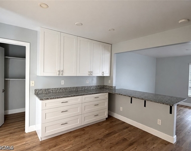 1269 Se 8th Terrace - Photo Thumbnail 3