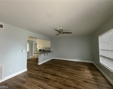 1269 Se 8th Terrace - Photo Thumbnail 2