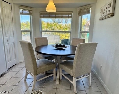 217 Sw 13th Terrace - Photo Thumbnail 12