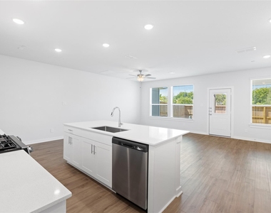 2916 Newloch Lane - Photo Thumbnail 5