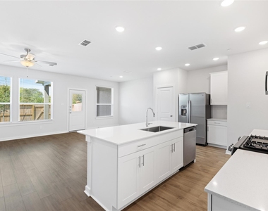 2916 Newloch Lane - Photo Thumbnail 4
