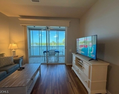 17100 Bridgestone Court - Photo Thumbnail 5