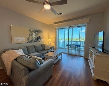 17100 Bridgestone Court - Photo Thumbnail 7