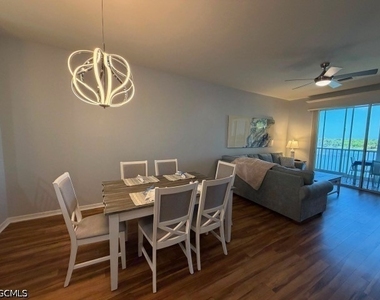 17100 Bridgestone Court - Photo Thumbnail 15