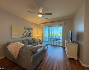 17100 Bridgestone Court - Photo Thumbnail 9