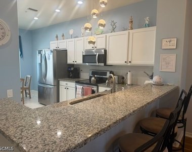 17100 Bridgestone Court - Photo Thumbnail 20