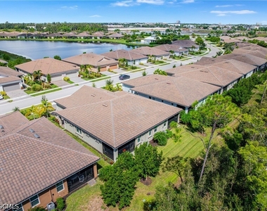 10295 Bonavie Cove Drive - Photo Thumbnail 19