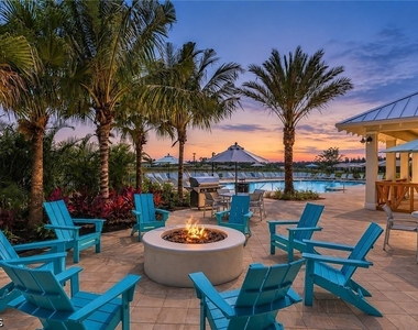 10295 Bonavie Cove Drive - Photo Thumbnail 24