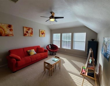 106 W Arbor Camp Circle - Photo Thumbnail 18
