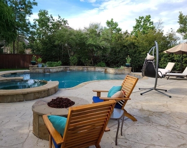 106 W Arbor Camp Circle - Photo Thumbnail 1