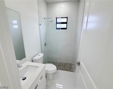 3046 Nw 41st Place - Photo Thumbnail 35