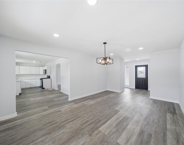 13107 Boreas Drive - Photo Thumbnail 12