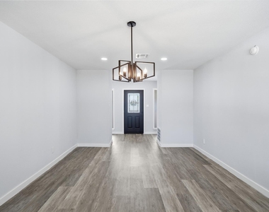 13107 Boreas Drive - Photo Thumbnail 4
