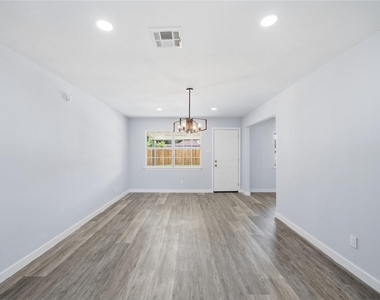 13107 Boreas Drive - Photo Thumbnail 11