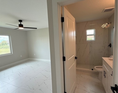 364 Petite Avenue - Photo Thumbnail 9