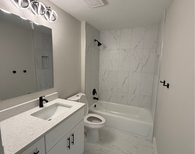 362 Petite Avenue - Photo Thumbnail 3
