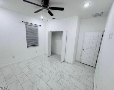 5022-5024 Centennial Boulevard - Photo Thumbnail 7