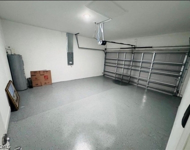 5022-5024 Centennial Boulevard - Photo Thumbnail 8