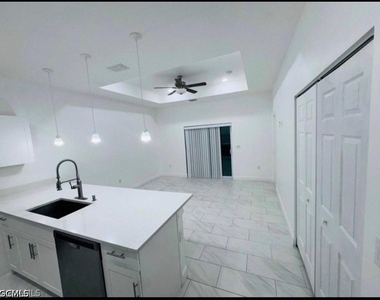 5022-5024 Centennial Boulevard - Photo Thumbnail 3