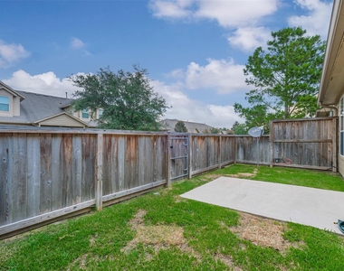 9718 Catalina Leaf Lane - Photo Thumbnail 28