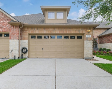 9718 Catalina Leaf Lane - Photo Thumbnail 37