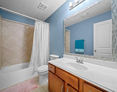 2413 Quiet Arbor Lane - Photo Thumbnail 22