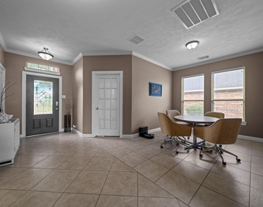 2413 Quiet Arbor Lane - Photo Thumbnail 2
