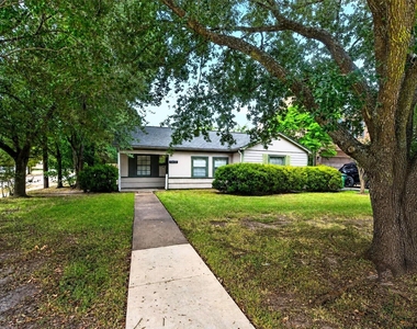 5418 Grand Lake Street - Photo Thumbnail 1