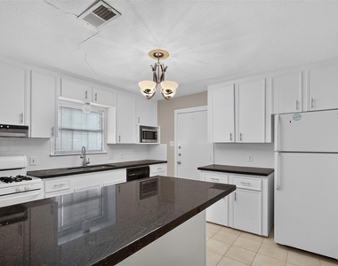 5418 Grand Lake Street - Photo Thumbnail 18