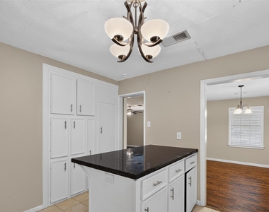 5418 Grand Lake Street - Photo Thumbnail 17