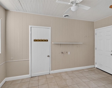 5418 Grand Lake Street - Photo Thumbnail 13
