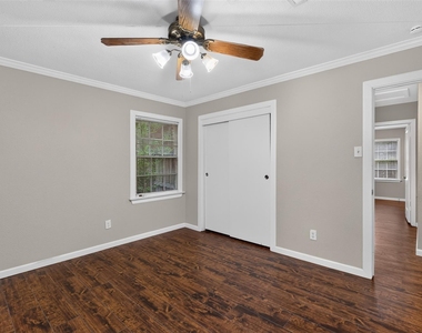 5418 Grand Lake Street - Photo Thumbnail 21