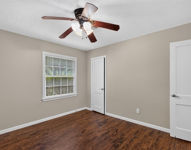 5418 Grand Lake Street - Photo Thumbnail 27