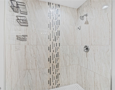 3019 34th Street Sw - Photo Thumbnail 9