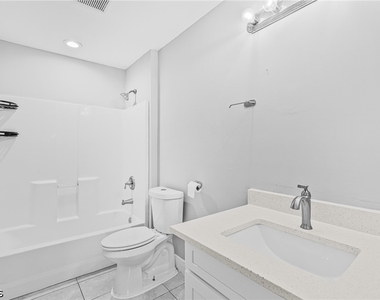 3019 34th Street Sw - Photo Thumbnail 8