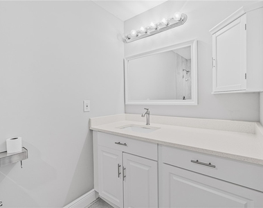3019 34th Street Sw - Photo Thumbnail 11