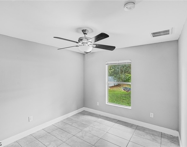 3019 34th Street Sw - Photo Thumbnail 10