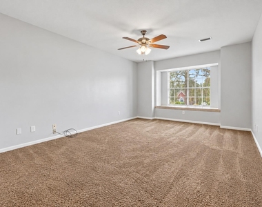 15614 Hatfield Hollow Drive - Photo Thumbnail 15