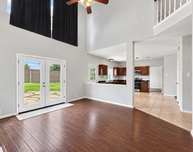 15614 Hatfield Hollow Drive - Photo Thumbnail 13