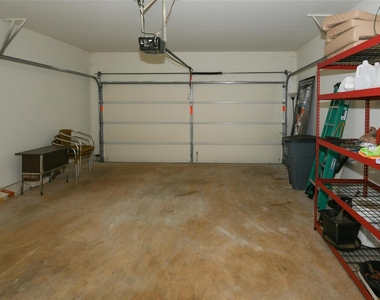 12051 Main Oak Street - Photo Thumbnail 15