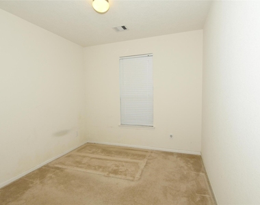 12051 Main Oak Street - Photo Thumbnail 10