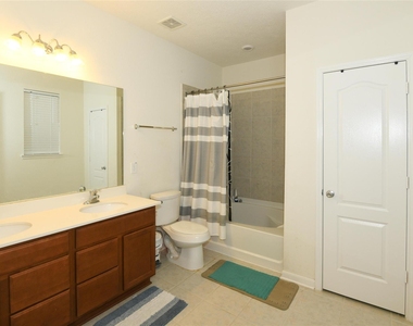 12051 Main Oak Street - Photo Thumbnail 13