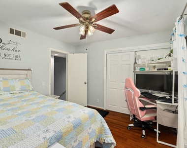 1625 Prairie Grove Drive - Photo Thumbnail 30