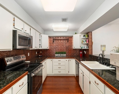 1625 Prairie Grove Drive - Photo Thumbnail 16