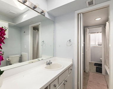 1625 Prairie Grove Drive - Photo Thumbnail 29