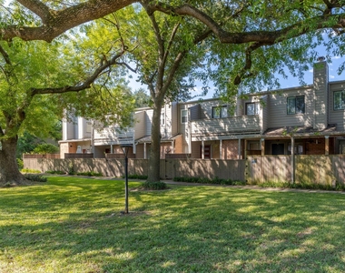 1625 Prairie Grove Drive - Photo Thumbnail 1
